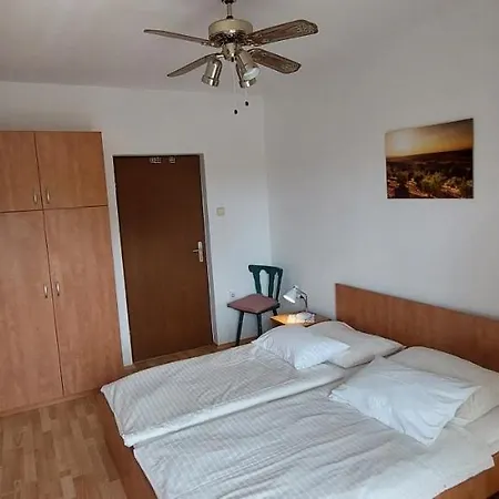 No Stress On Apartment Cres